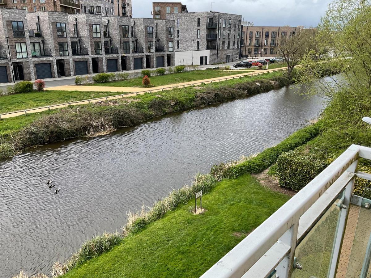 Beautiful Riverview Apartment Chelmsford Exteriör bild