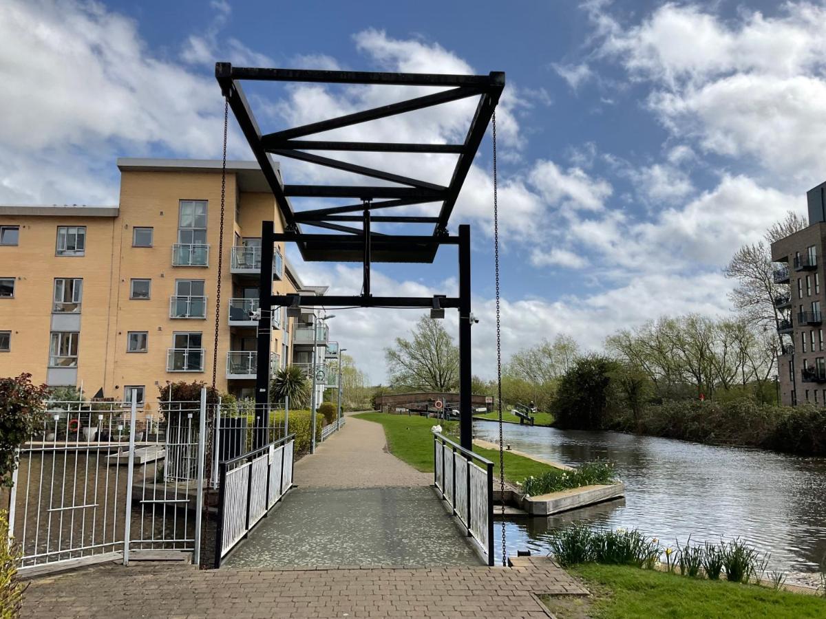 Beautiful Riverview Apartment Chelmsford Exteriör bild