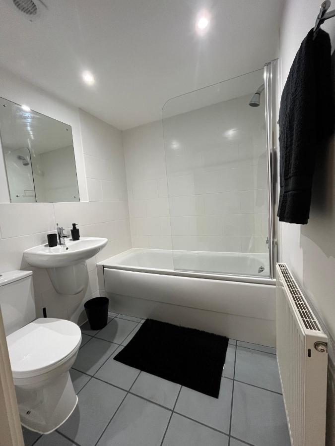 Beautiful Riverview Apartment Chelmsford Exteriör bild